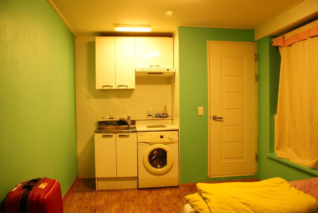 J Guesthouse Сеул Номер фото
